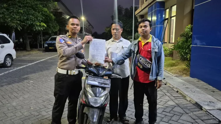 Motor Honda Beat Hilang Dicuri Ditemukan Saat Ditinggal Terparkir di Jalan Raya Taman